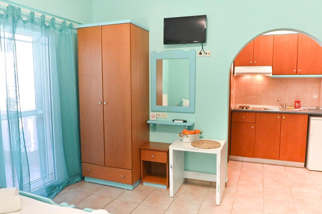 El Greco Nei Pori Apartment ภายนอก รูปภาพ